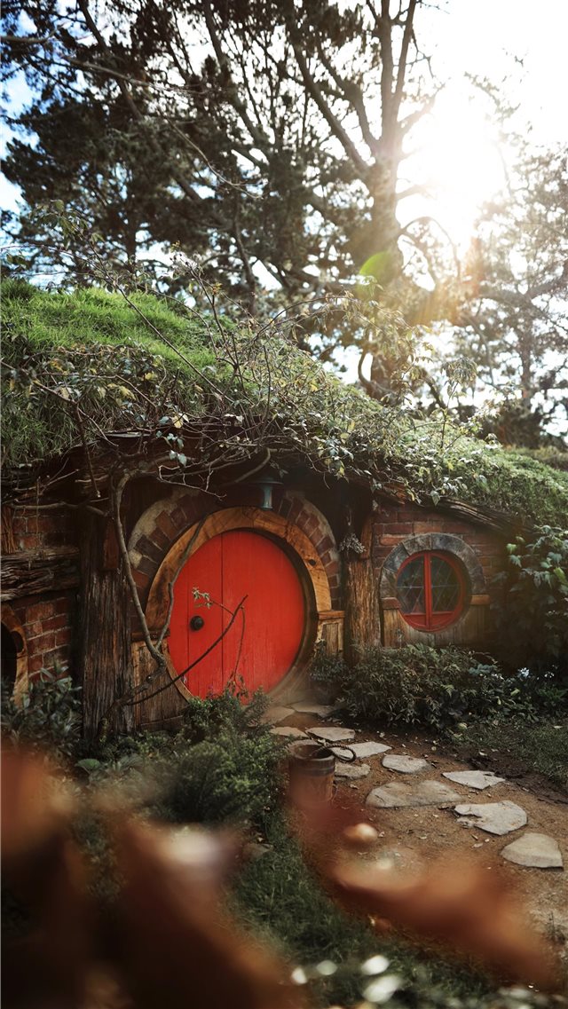 Hobbiton Movie Set  Matamata  New Zealand iPhone 8 wallpaper 