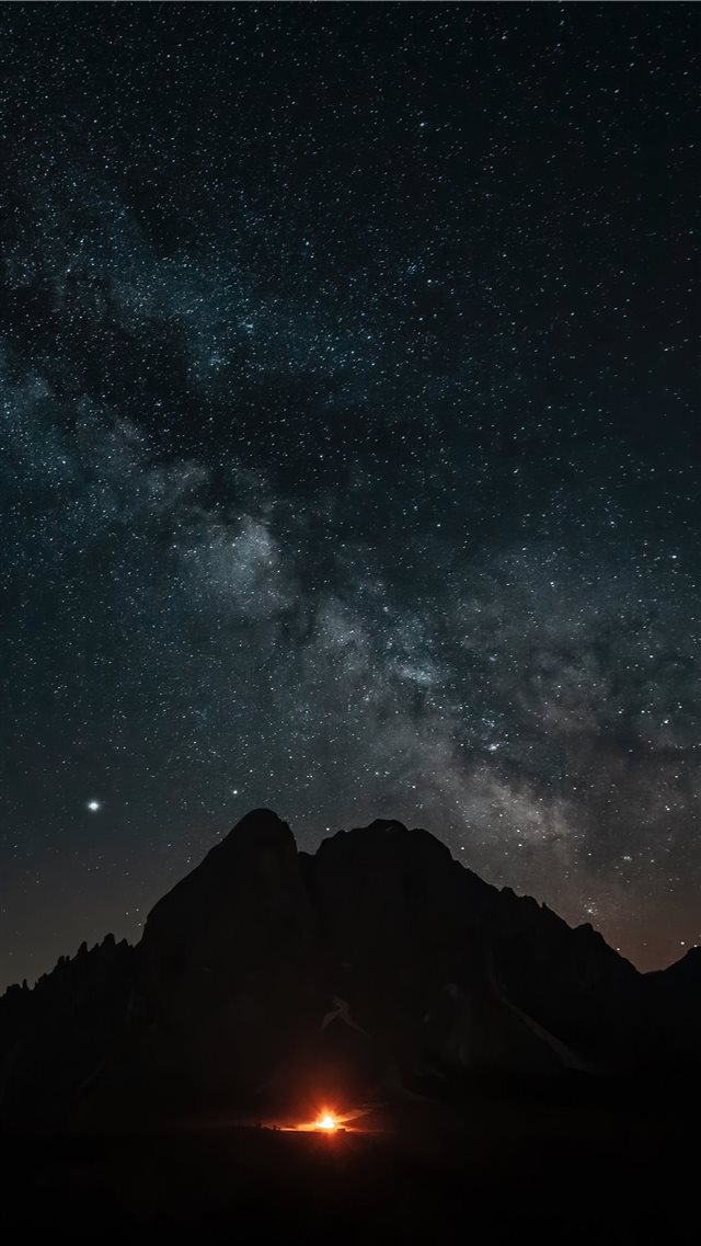 Milkyway over the peak Putia  Dolomites Nature Her... iPhone 8 wallpaper 