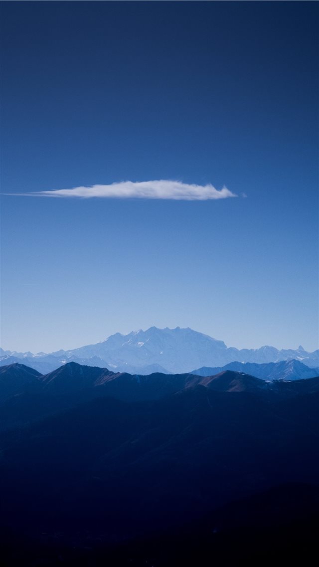 high angle photography of mountains and clouds iPhone 8 wallpaper 
