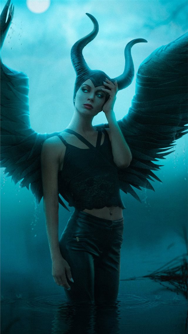maleficent cosplay 4k iPhone 8 wallpaper 