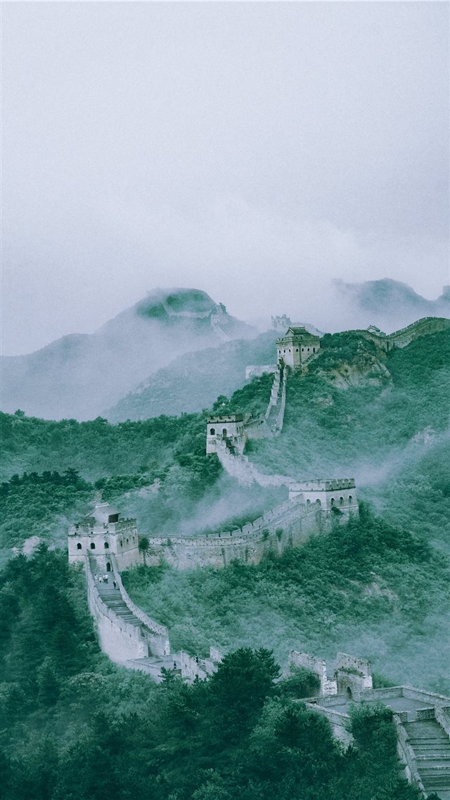 aerial photography of the Great Wall of China iPhone 8 wallpaper 