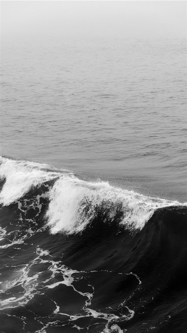sea waves during daytime iPhone 8 wallpaper 