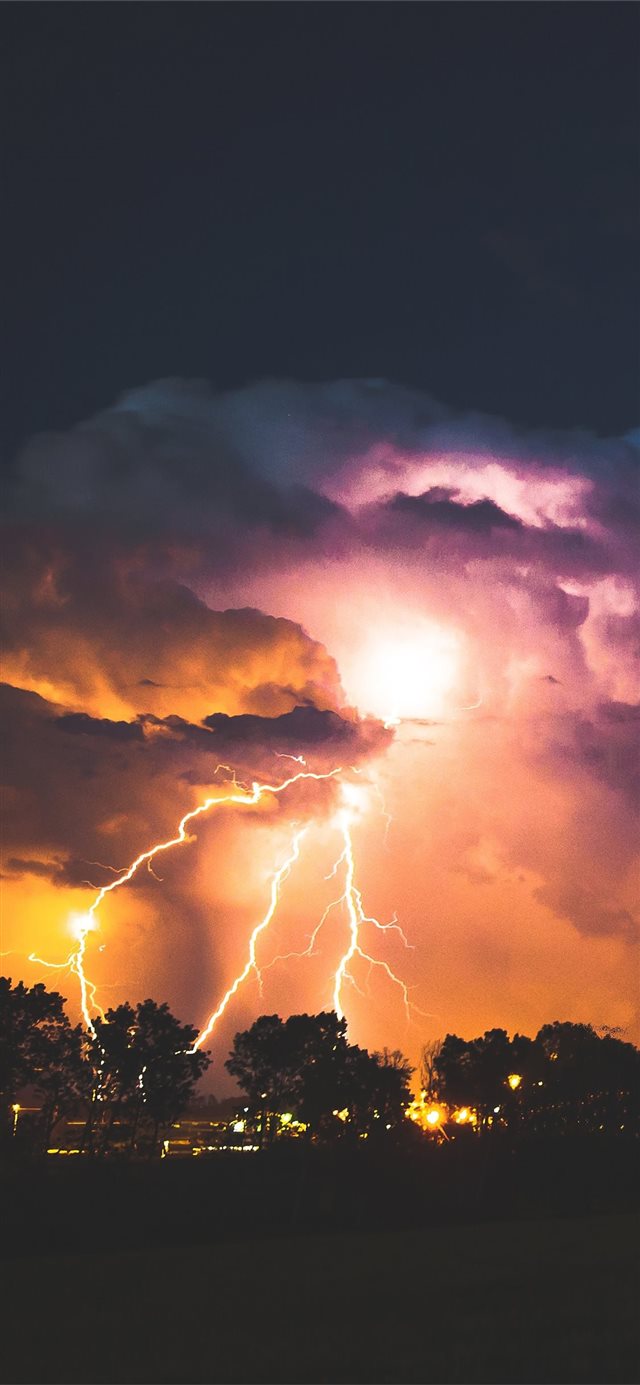 lightning strike at night iPhone X wallpaper 