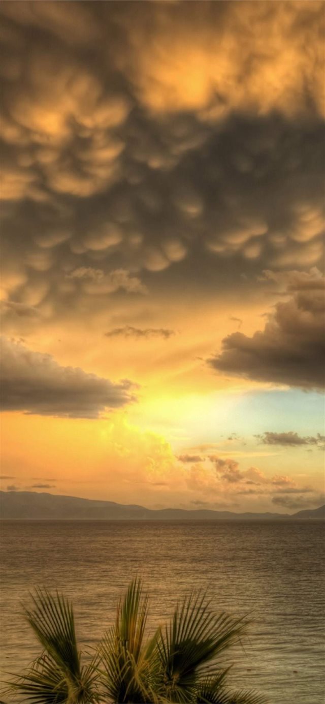 Scenic sunset sky clouds iPhone X wallpaper 