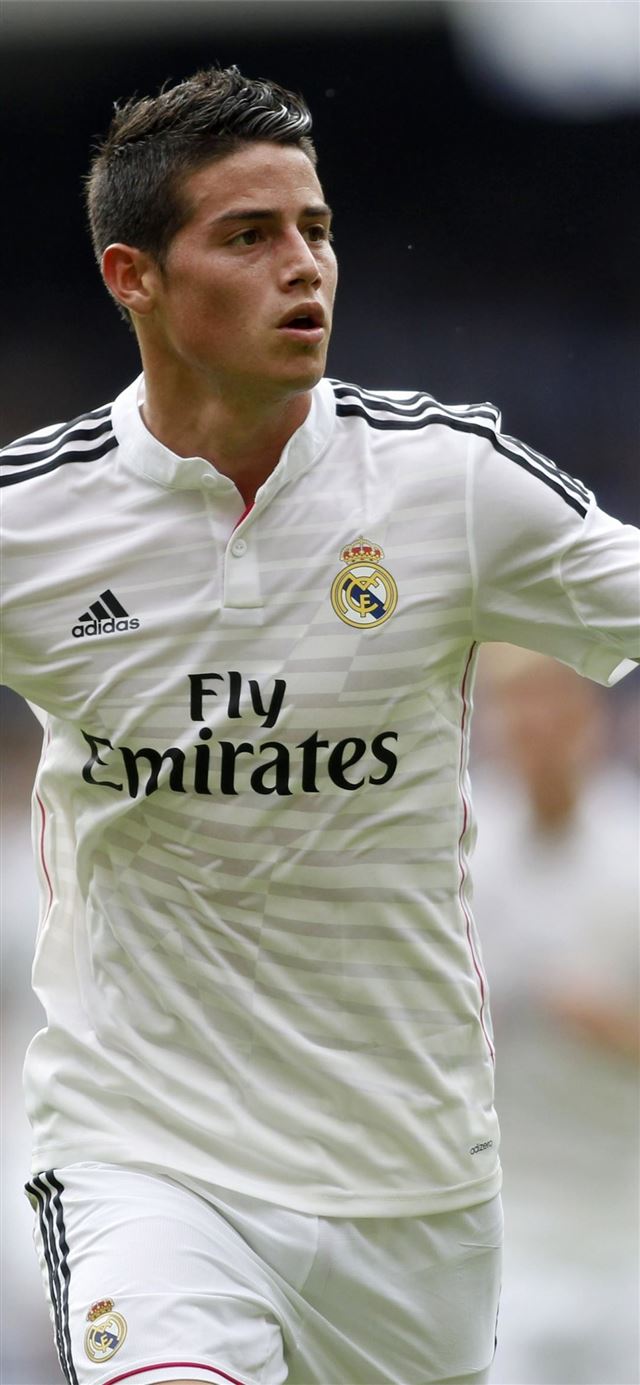 Real Madrid James Rodriguez Footballer iPhone 11 wallpaper 