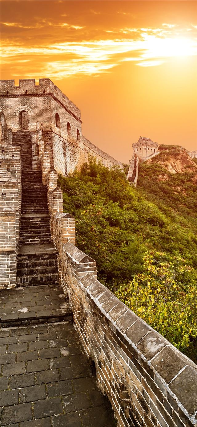 54 Great Wall of China Phone on afari iPhone X wallpaper 