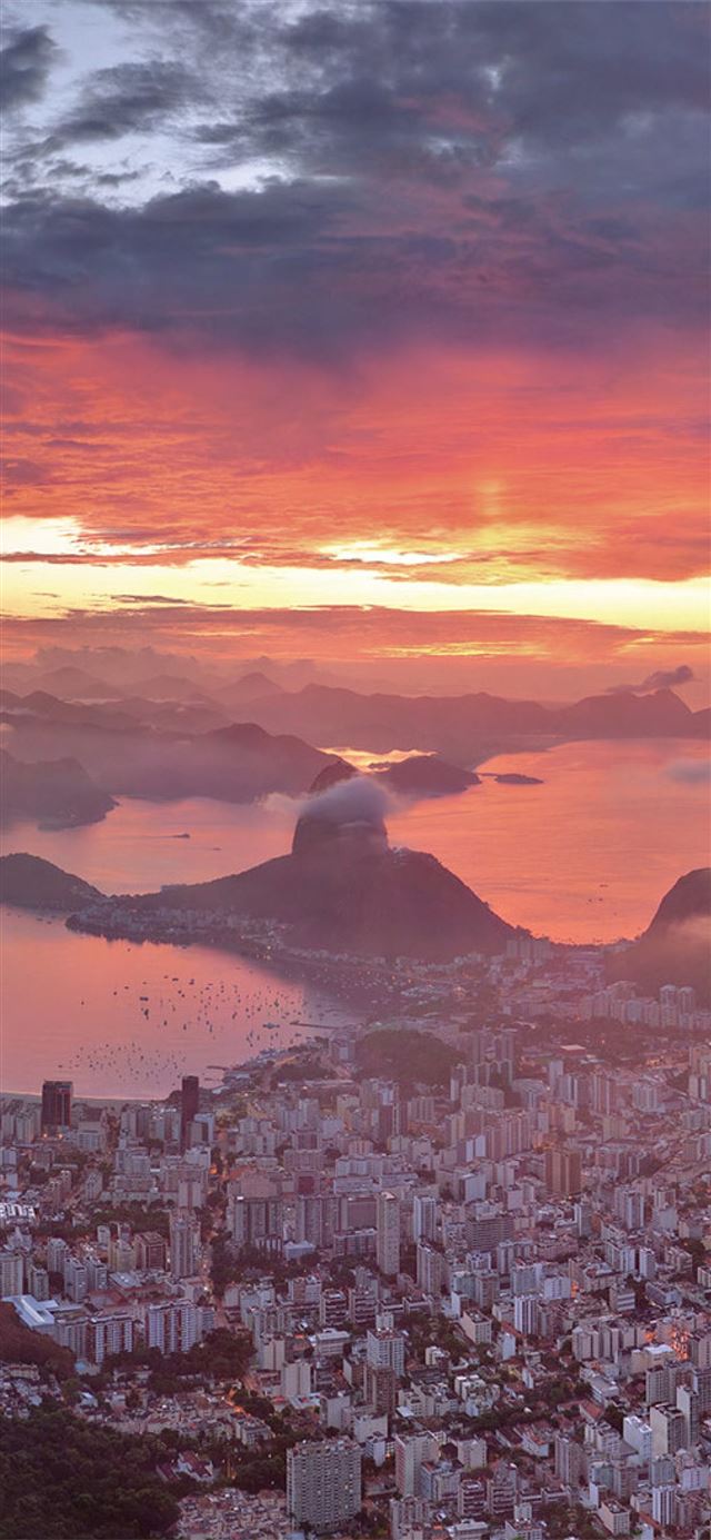 Amazing View Of Rio De Janeiro During Sunset Samsu... iPhone 11 wallpaper 