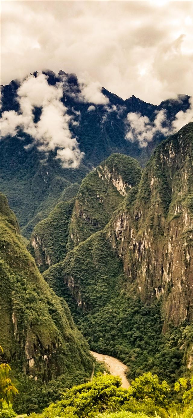 Andes mountains of Peru near Machu Picchu OC  iPhone 11 wallpaper 