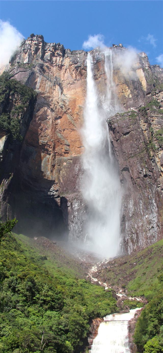Angel Falls and a Dugout of Hell iPhone X wallpaper 