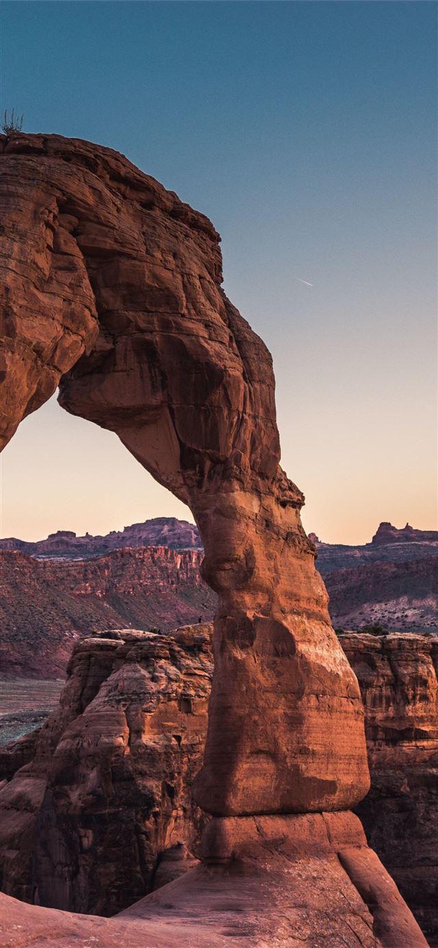 arches national park landscape iPhone X wallpaper 
