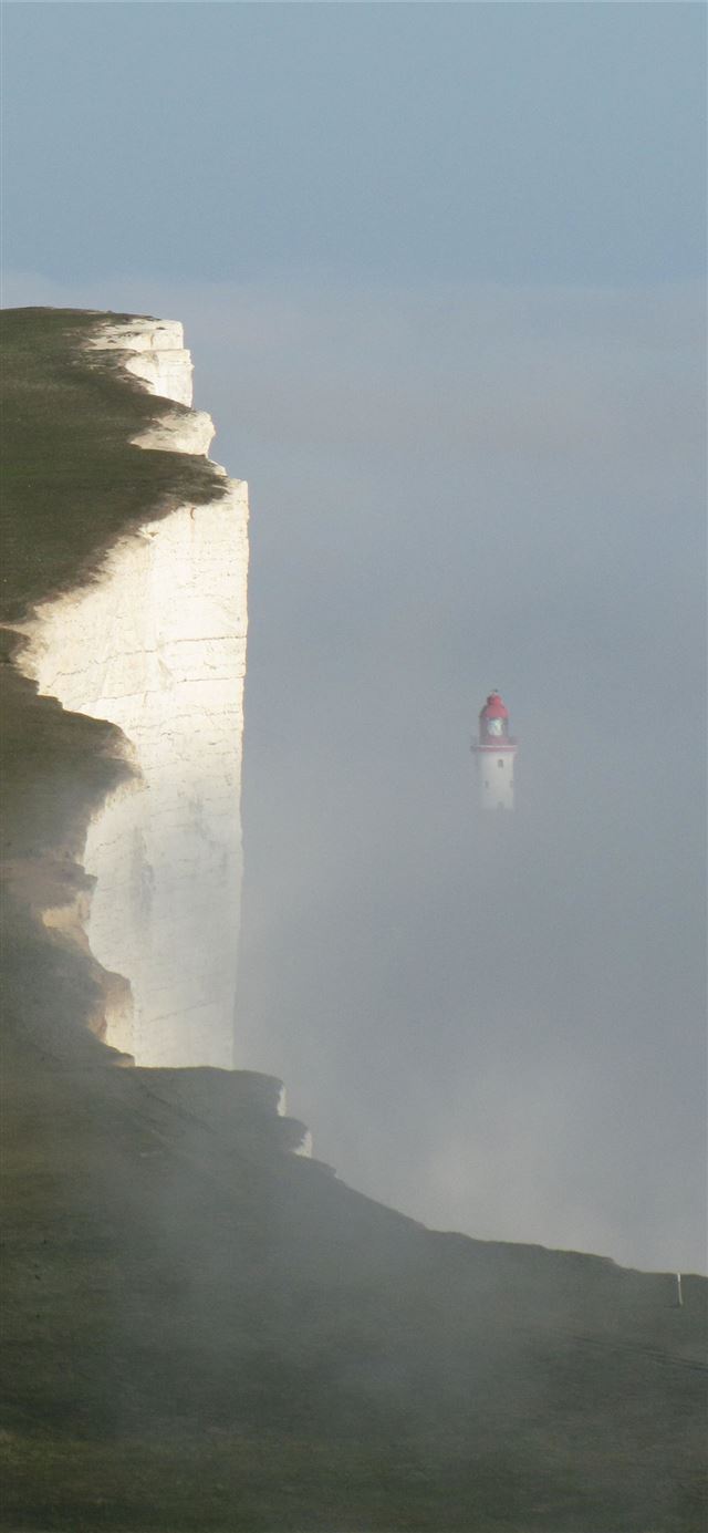 Beachy Head in the fog England iPhone X wallpaper 