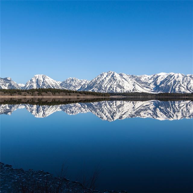 calm blue at grand teton national park 4k iPad Pro wallpaper 