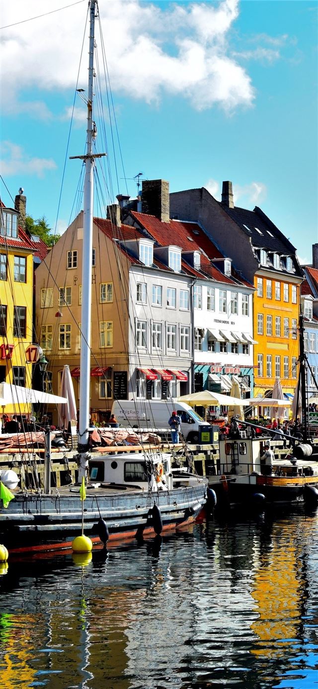 Copenhagen iPhone X wallpaper 