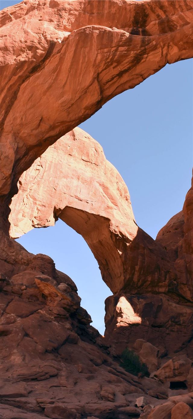 Double Arch in Arches National Park My own picture... iPhone X wallpaper 