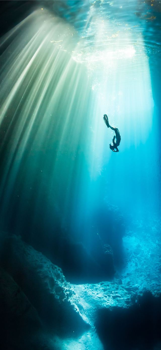 Great Blue Hole iPhone X wallpaper 