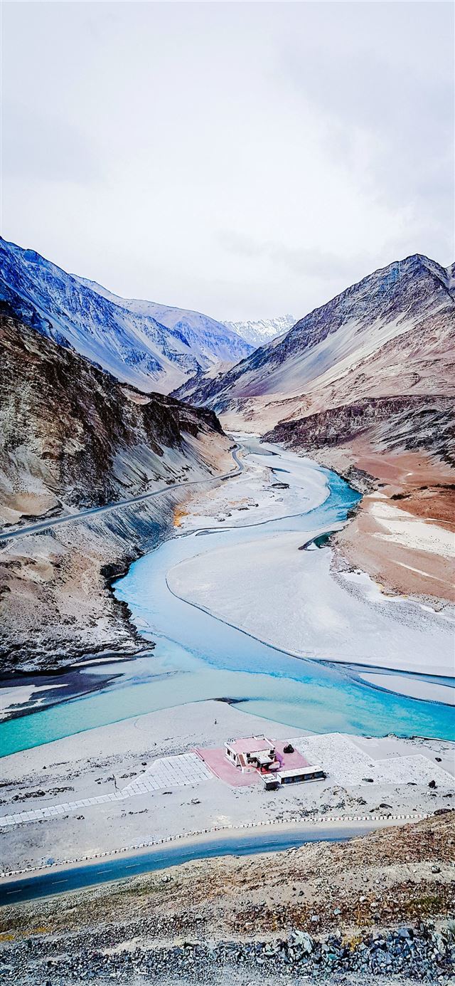 Ladakh iPhone X wallpaper 