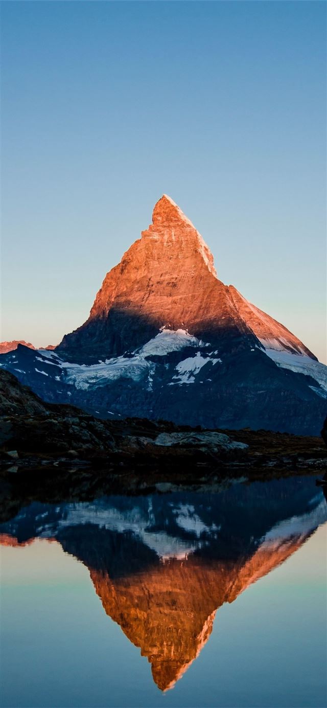Matterhorn mountain glow sunset lake iPhone 11 wallpaper 