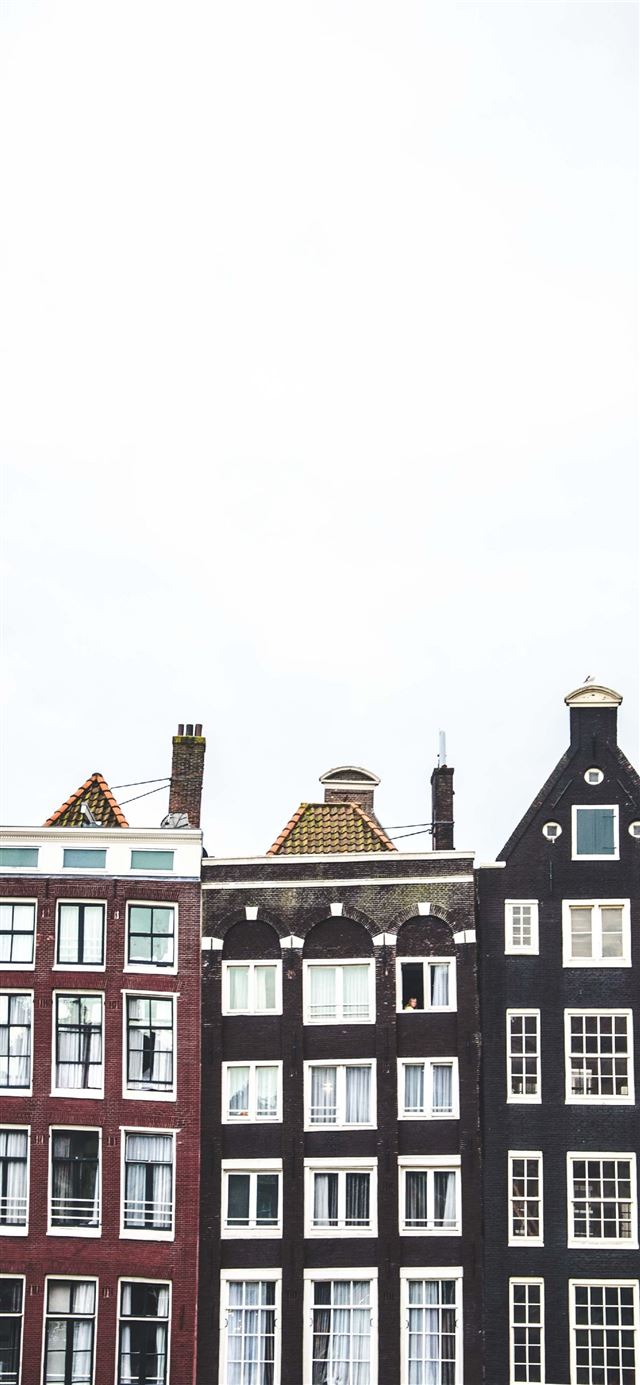 Netherlands Amsterdam Van Der Valk Hotel for 3 nig... iPhone X wallpaper 