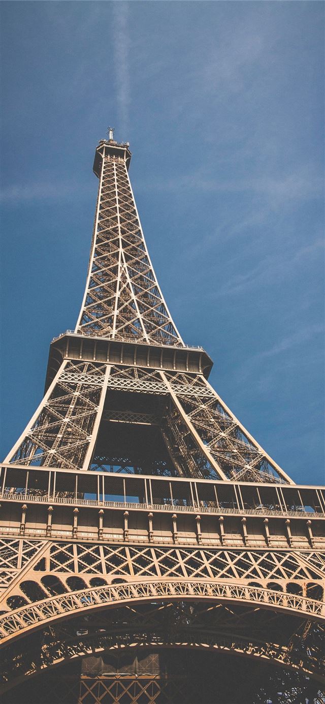 Paris travel theme Paris Eiffel Tower Paris iPhone X wallpaper 