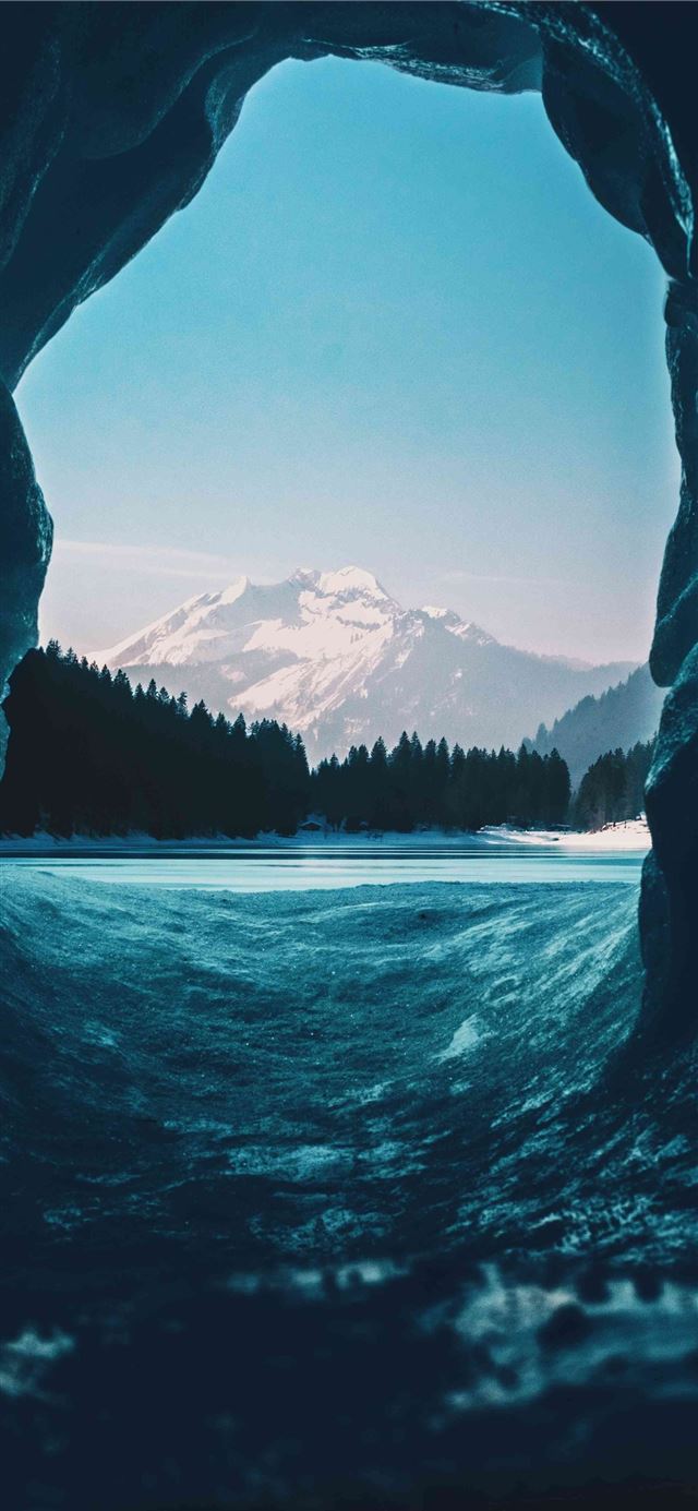 Perito Moreno Glacier iPhone X wallpaper 
