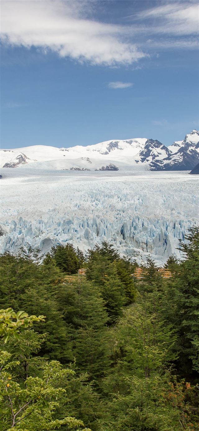 perito moreno glacier argentina mountains Samsung iPhone X wallpaper 