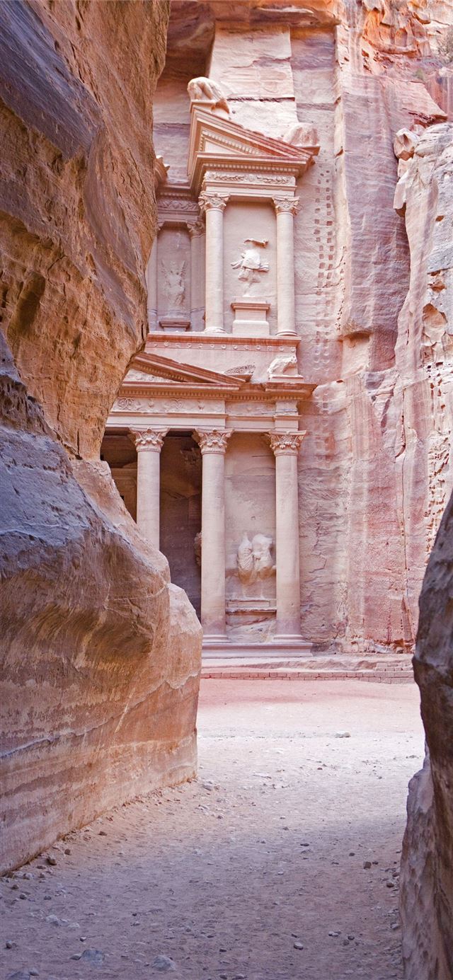 Petra iPhone X wallpaper 