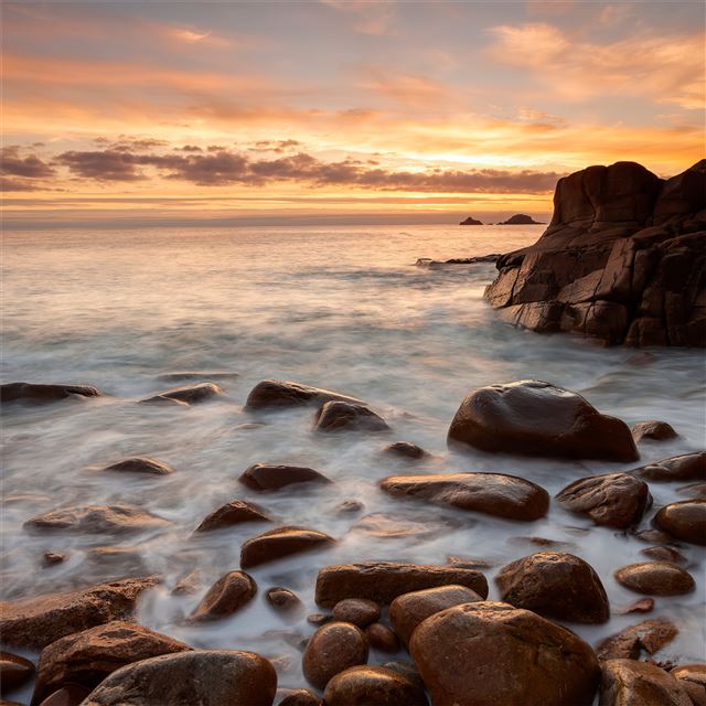 rocks shore long exposure 4k iPad Air wallpaper 