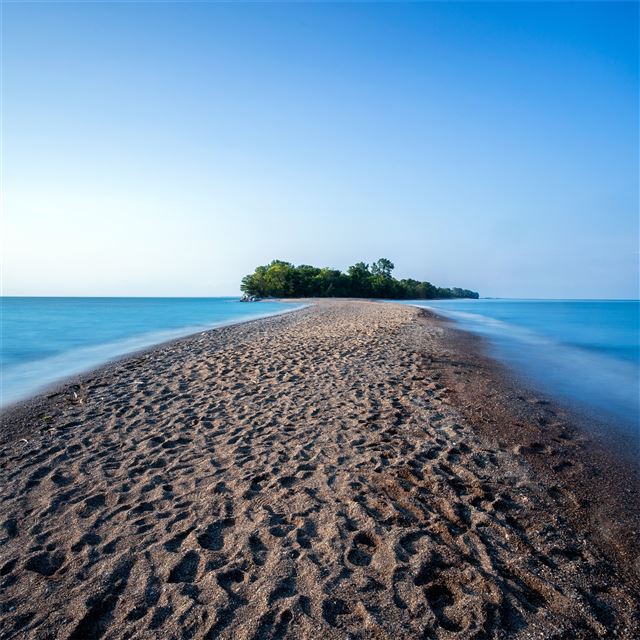 lonely island landscape 4k iPad Pro wallpaper 