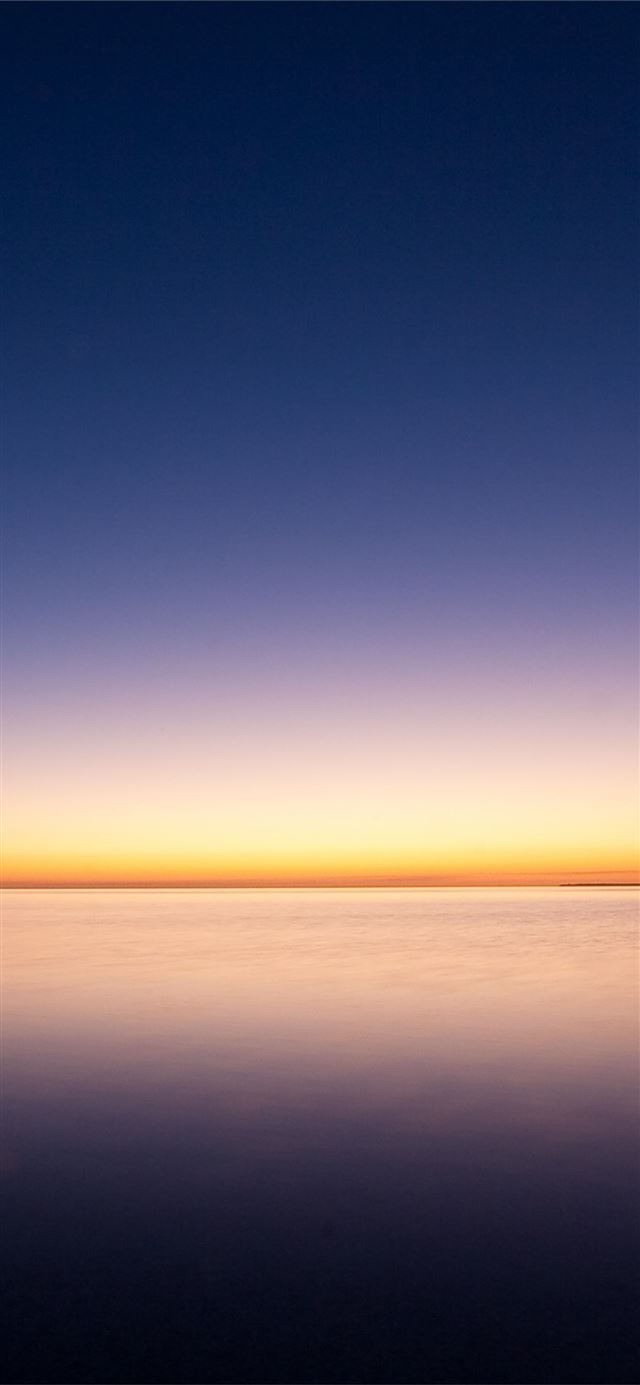 sunrise ocean minimalism simple background iPhone X wallpaper 