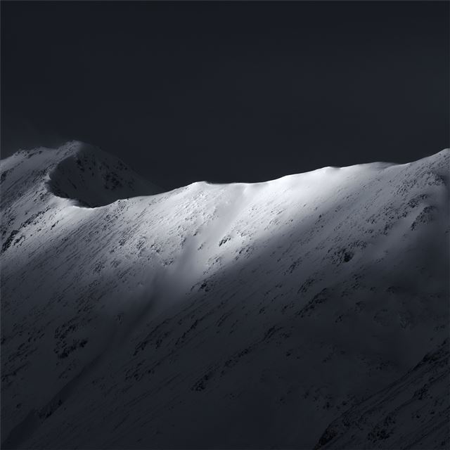 dark night mountains 4k iPad wallpaper 
