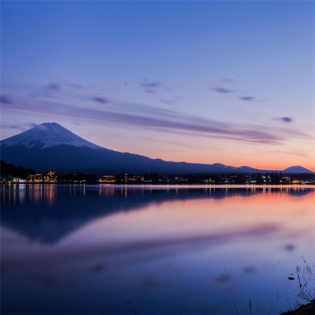 lake kawaguchi in japan iPad Pro wallpaper 