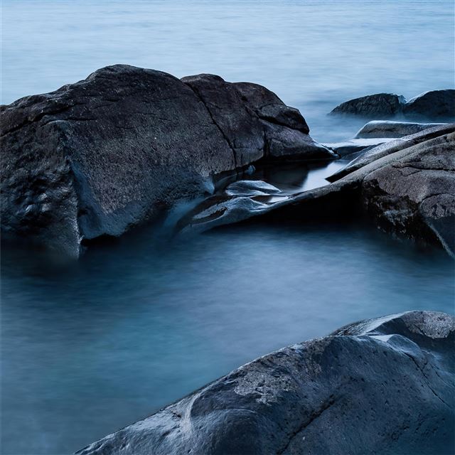 lake superior rocks 5k iPad Pro wallpaper 