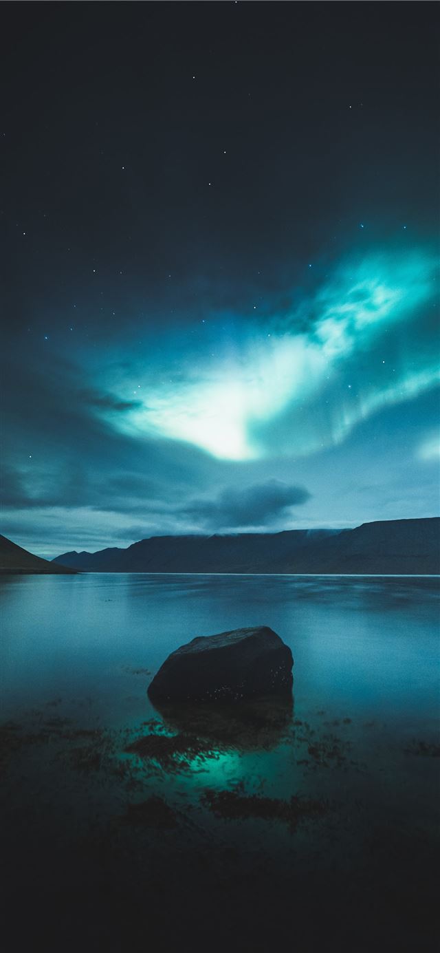 landscape photography of aurora borealis during ni... iPhone 11 wallpaper 