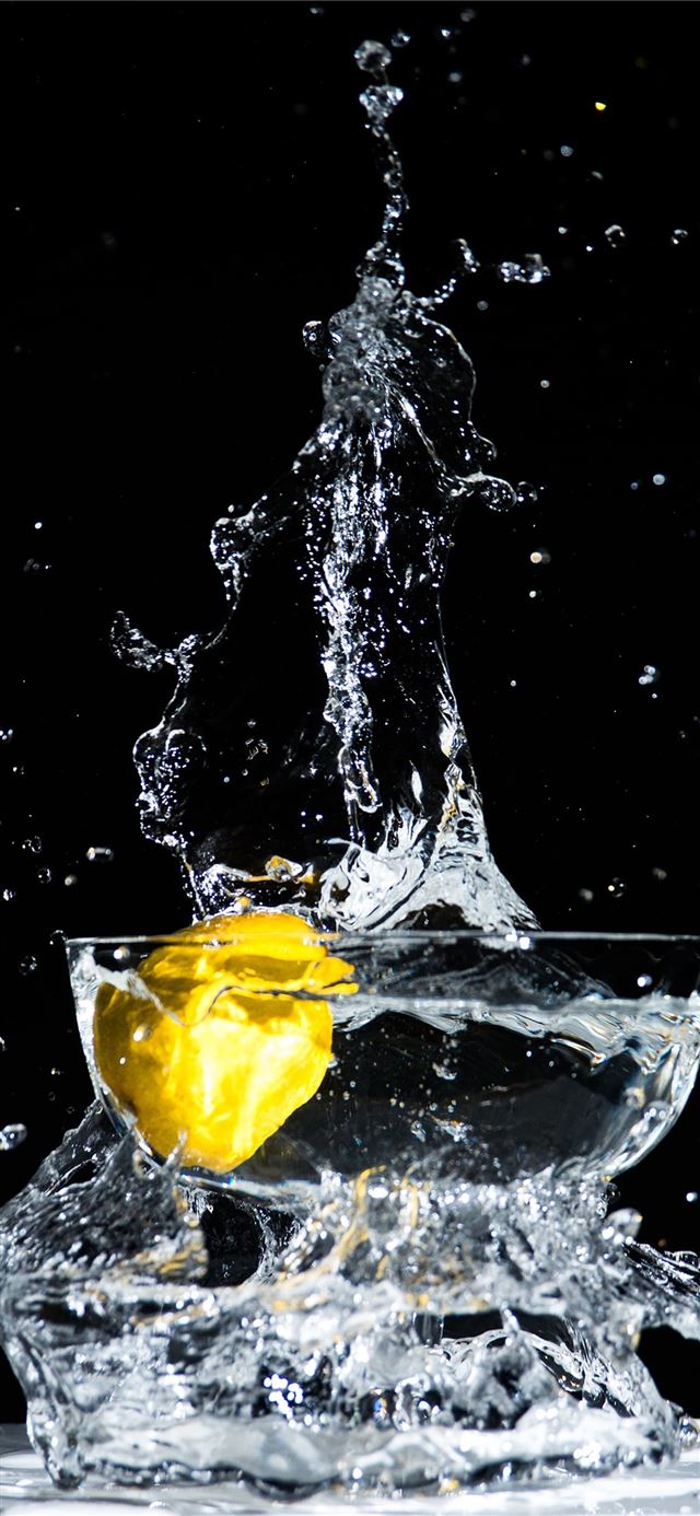 lemon water in footed glass iPhone 11 wallpaper 